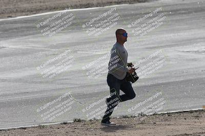 media/Nov-16-2025-Race Pace (Sun) [[8c5fa54630]]/Verified Riders/8-Turn 12 (120pm)/